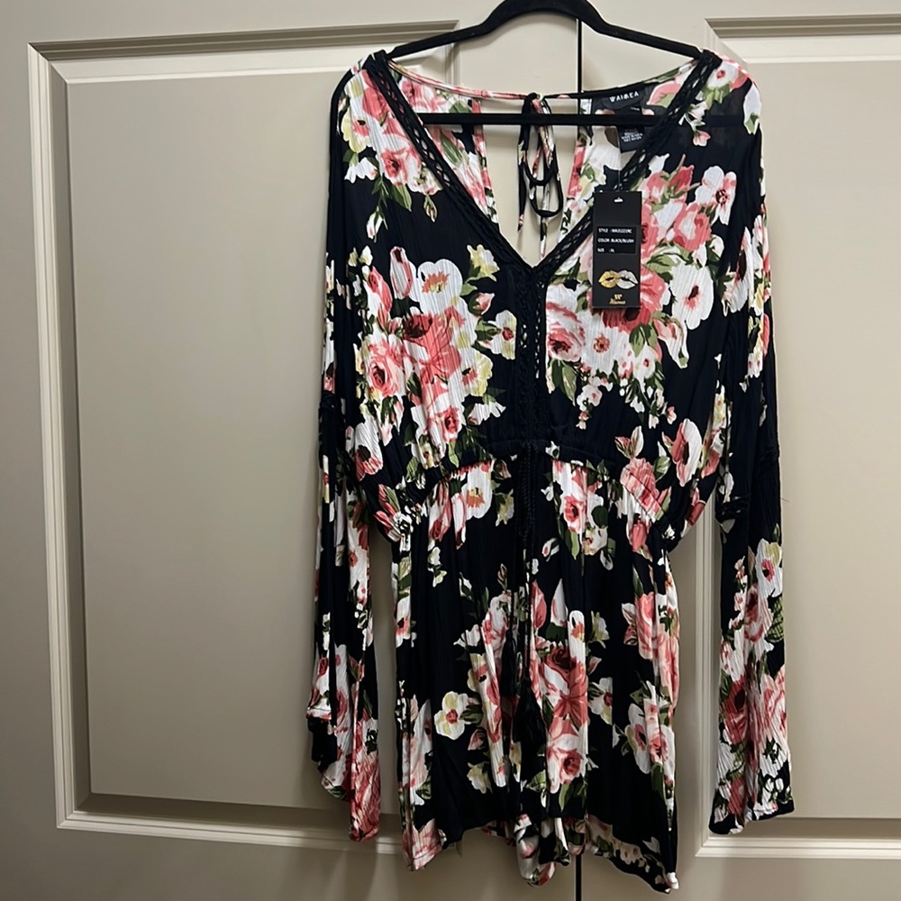 New Waimea Long Sleeve Romper Size XL